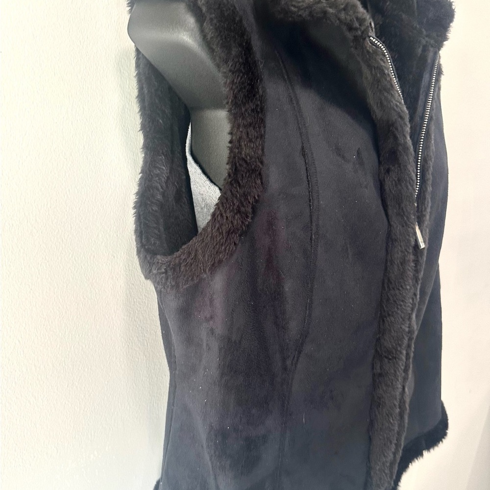 Chaps Outerwear Zip Up Vest Large 🌟HOST PICK🌟 - Picture 3 of 10